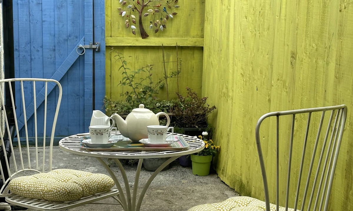 Harrogate House | Artists' Cottages