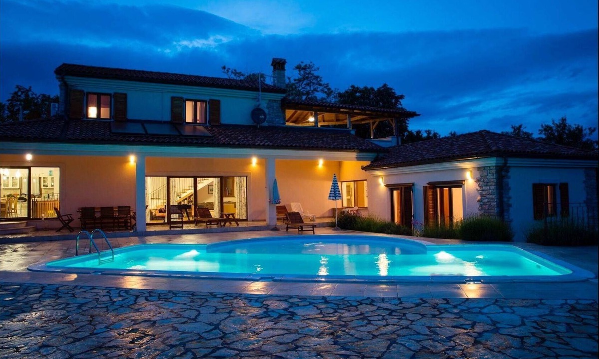 Gradisce House | Arton Villa with heated pool, in Istria