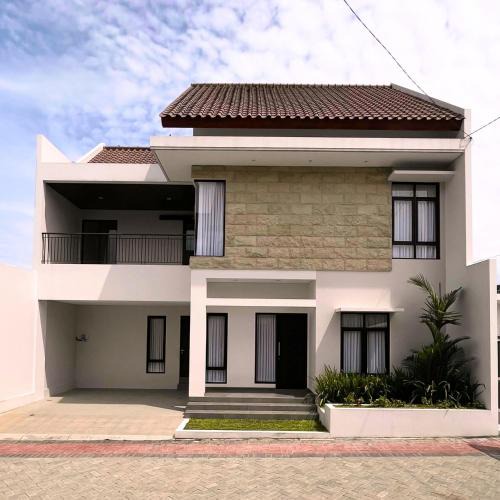 Kalasan House | Aruna Kalasan