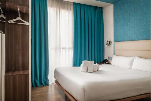 Sants-Badal Hotel | Arya Stadium Hotel