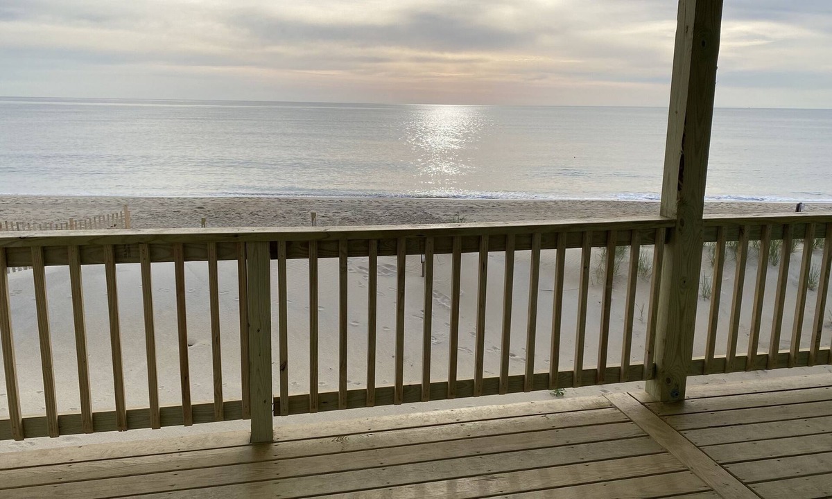 South Nags Head House | As Close As You Can Get! Oceanfront Panoramic Views