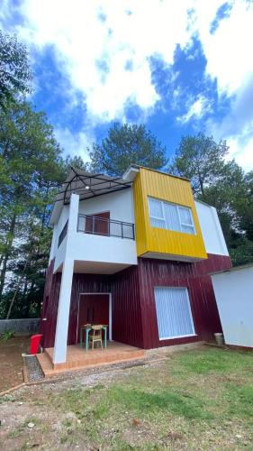 Ciburial Villa | Asaan homestay