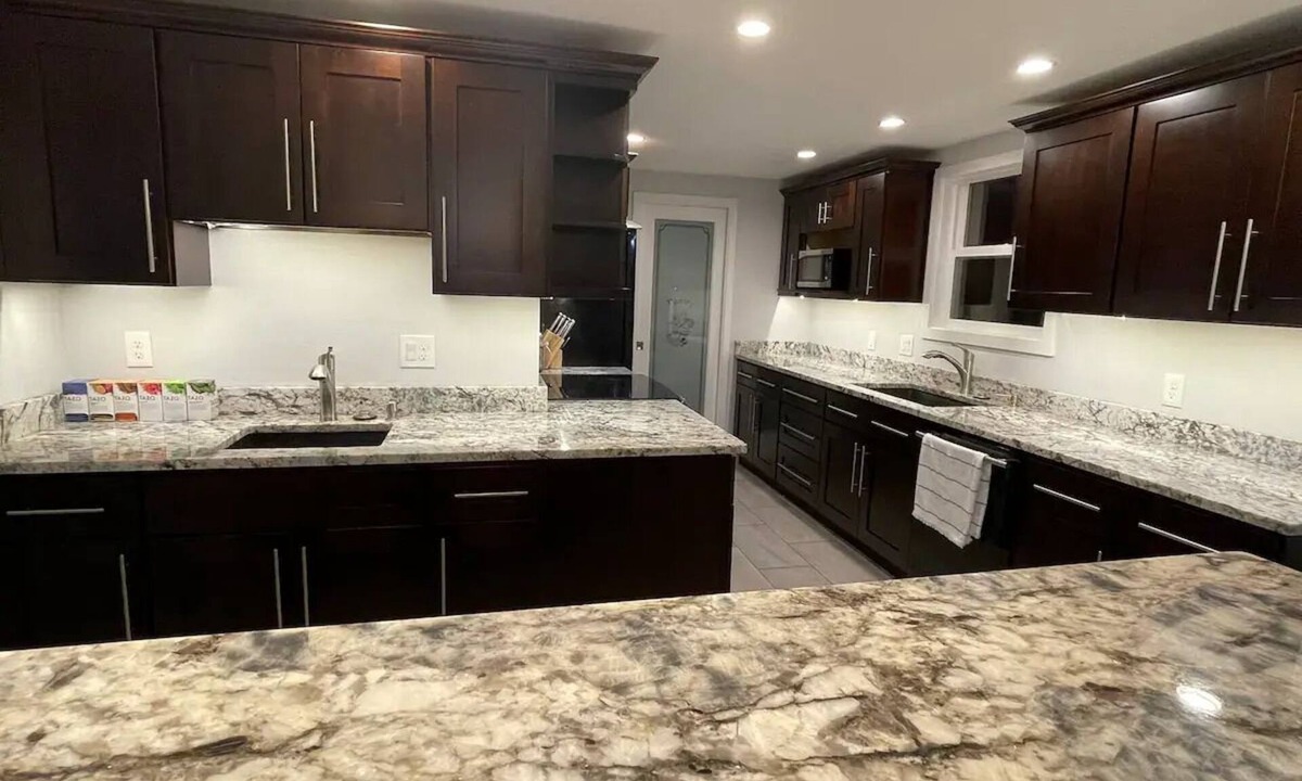 Eugene House | Ascot Gem near UO with Hot Tub!