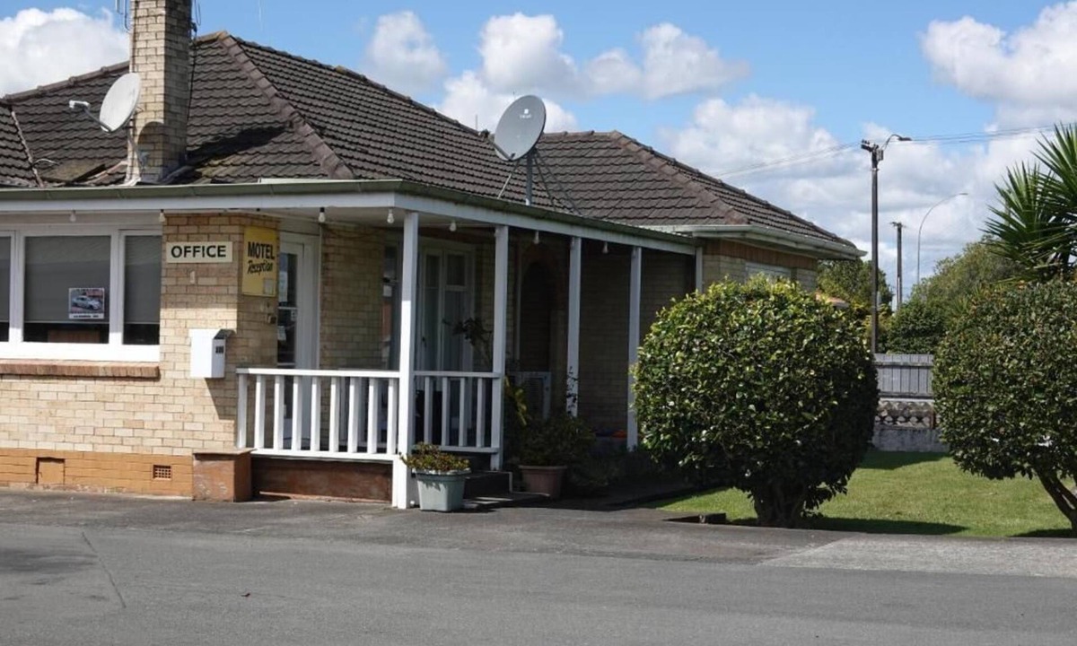 Te Rapa Hotel | Ascot Lodge Motel