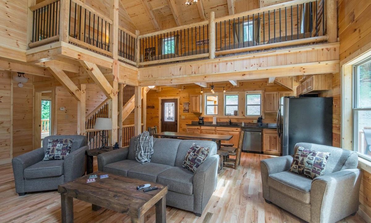 South Bloomingville Cabin | Ash Cave lodge by Inn & Spa at Cedar Falls