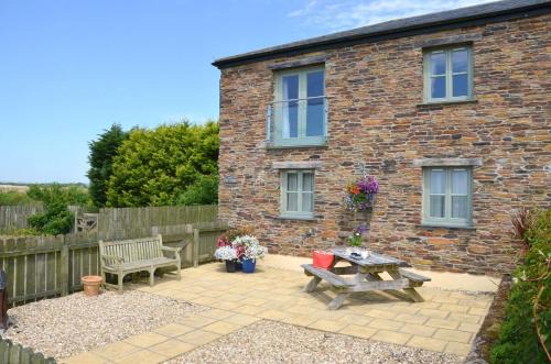 Grampound House | Ash Cottage, 3 bed large cottage