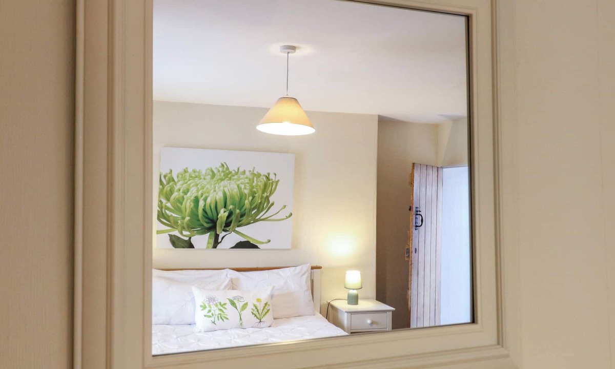 Alton Cottage | Ash House