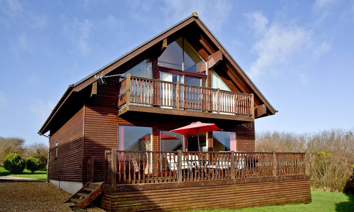 Winnard's Perch Ski Chalet | Ash Lodge - Retallack