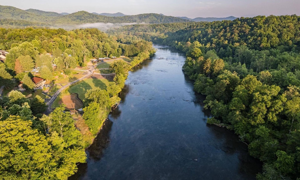 Arden Cabin | Asheville River Cabins