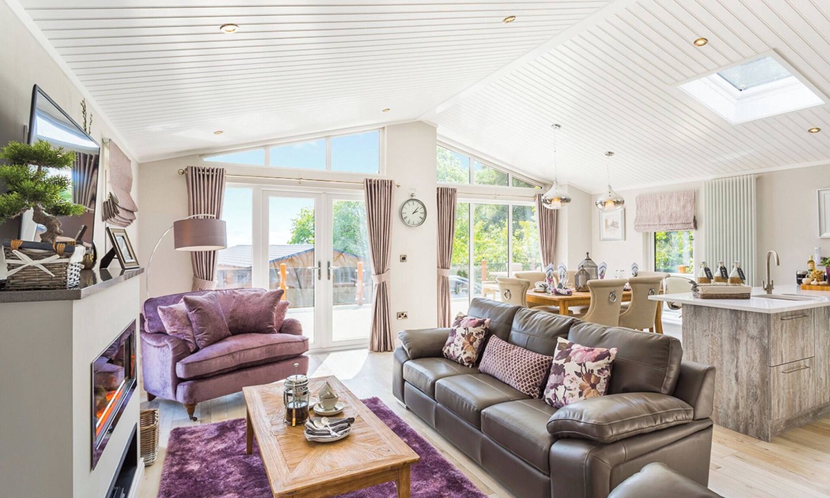 Cheddar Ski Chalet | Ashton Elegance Premier