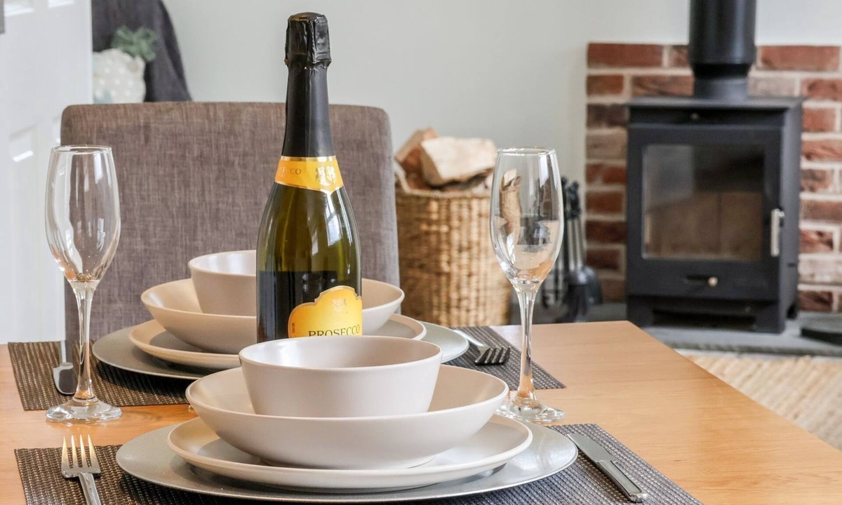 Ottringham Cottage | Ashtree Cottage