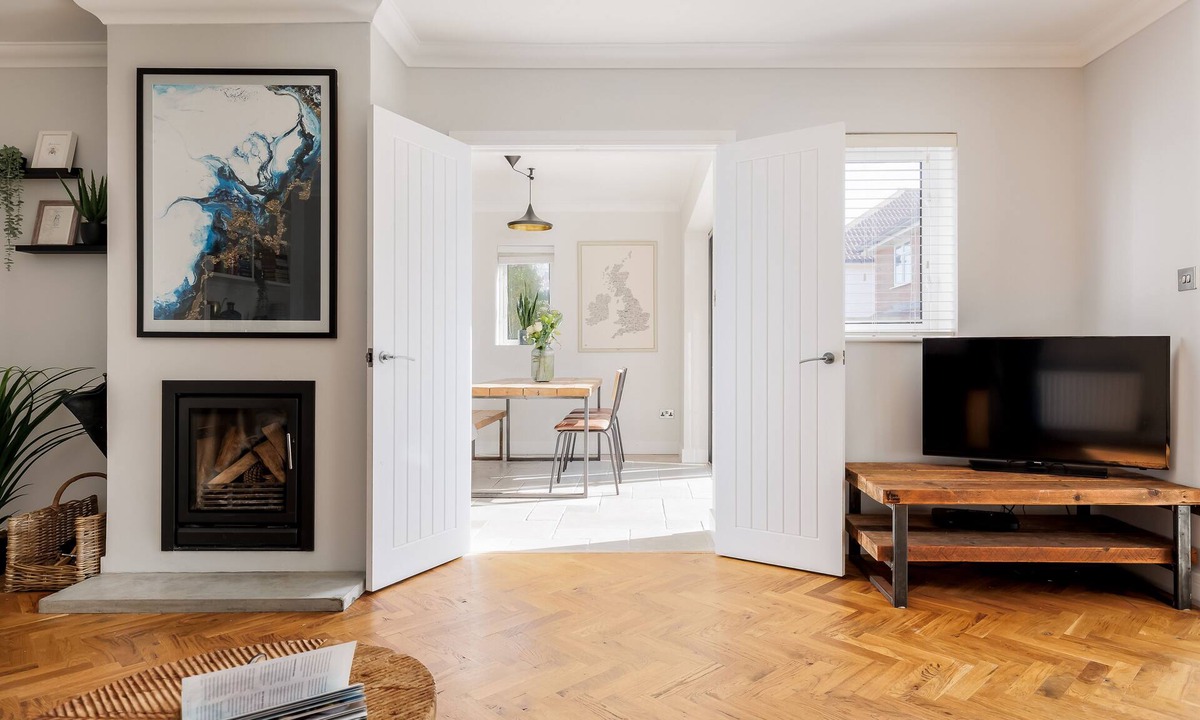 New Forest District House | Ashtree House - Three Bedroom Detached House