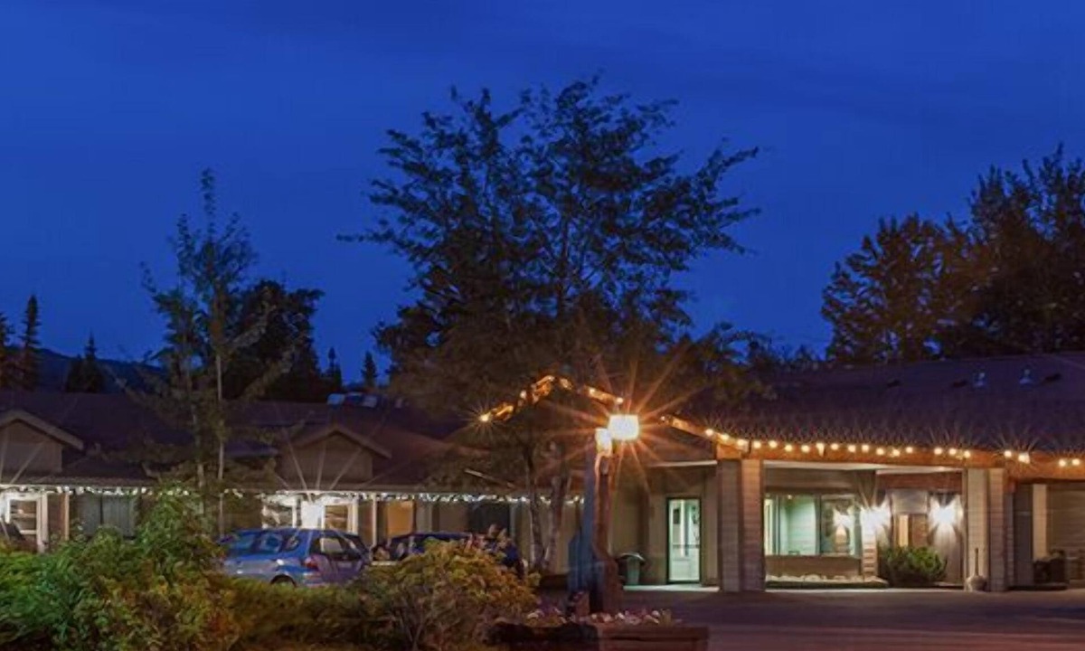 Grand Marais Hotel | Aspen Inn