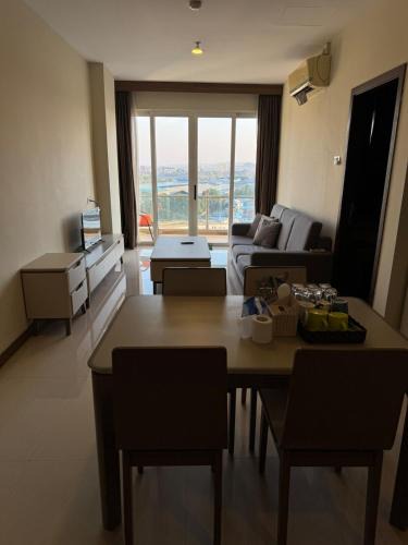 Lubuk Baja Apartment | Aston Apartment 16-07