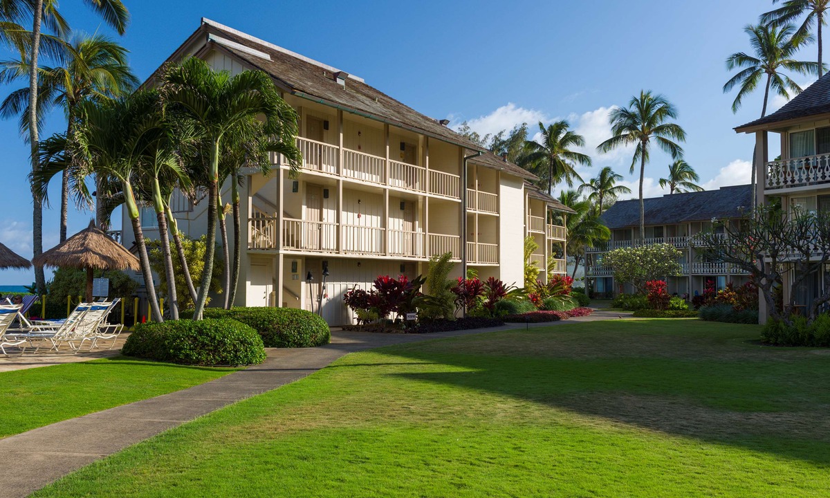 Wailua Hotel | Aston Islander on The Beach