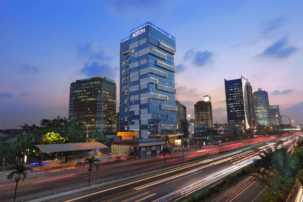 Kebagusan Hotel | Aston Priority Simatupang Hotel and Conference Center