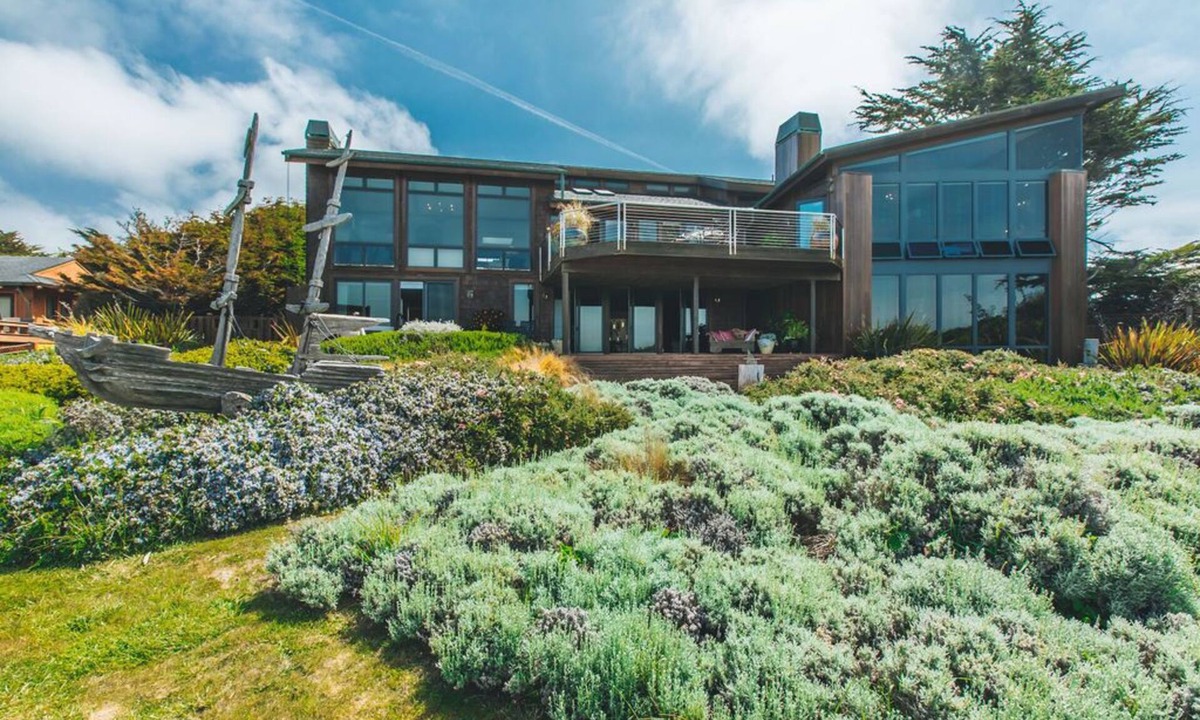 Caspar House | Astounding Oceanfront Property In Mendocino