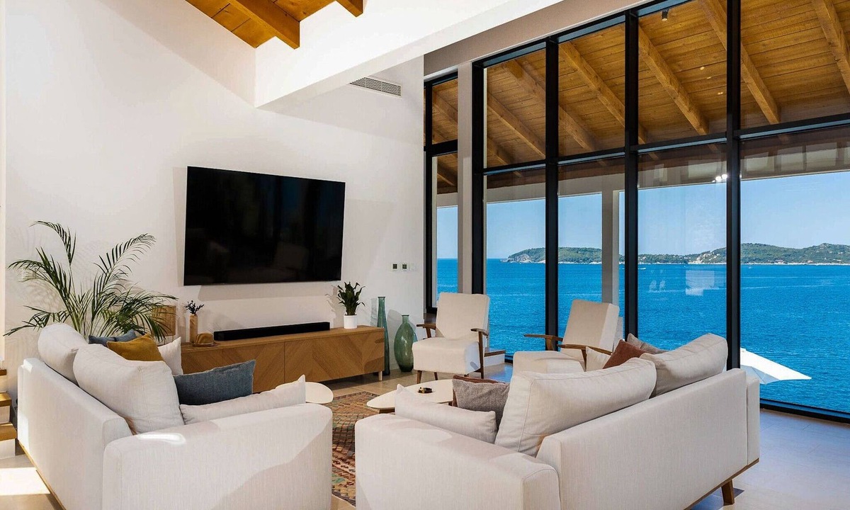 Stikovica Villa | Astoundingly Beautiful Croatian Villa | 4 Bedrooms | Private Pool