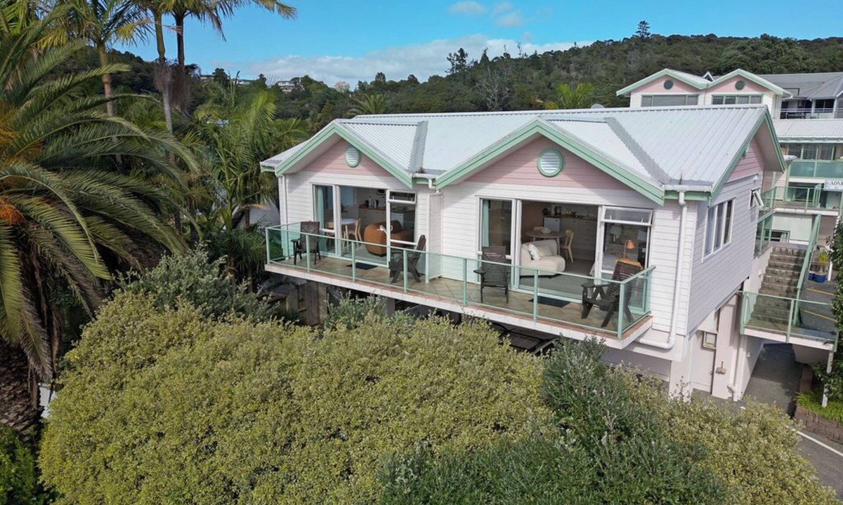 Paihia Hotel | ASURE Admirals View Motel