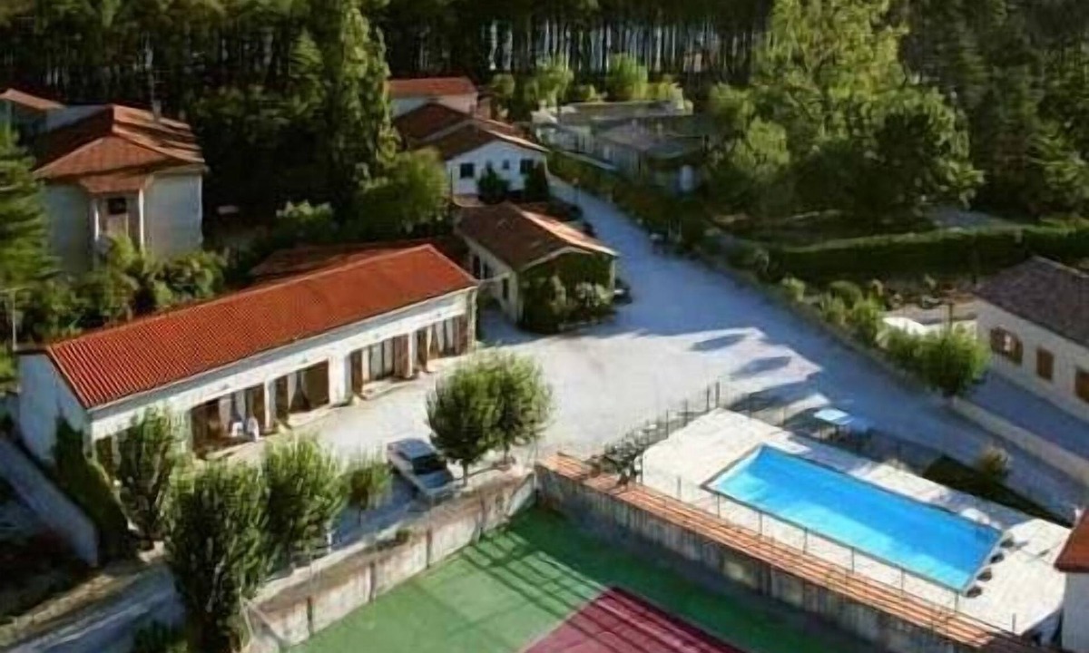 Durfort Cottage | At Lake Saint Ferreol