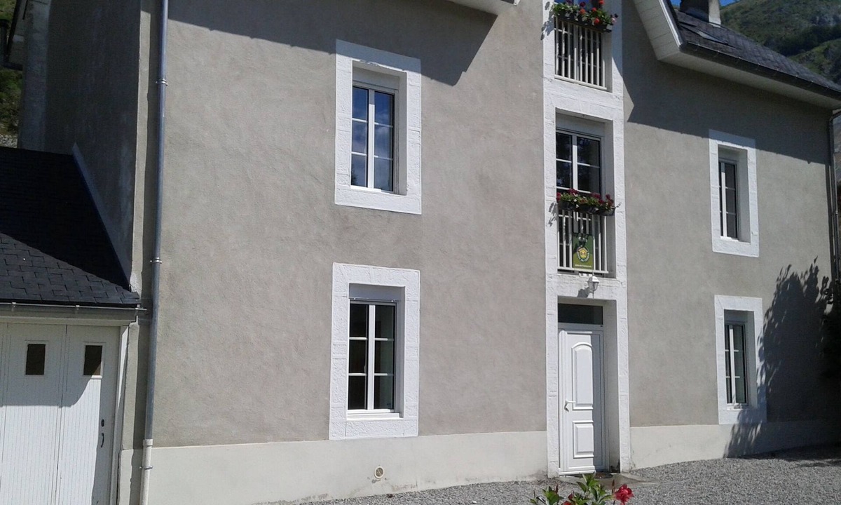 Campan Cottage | At the foot of the Pic du Midi "Bigourdan" cottage 8/10 pers