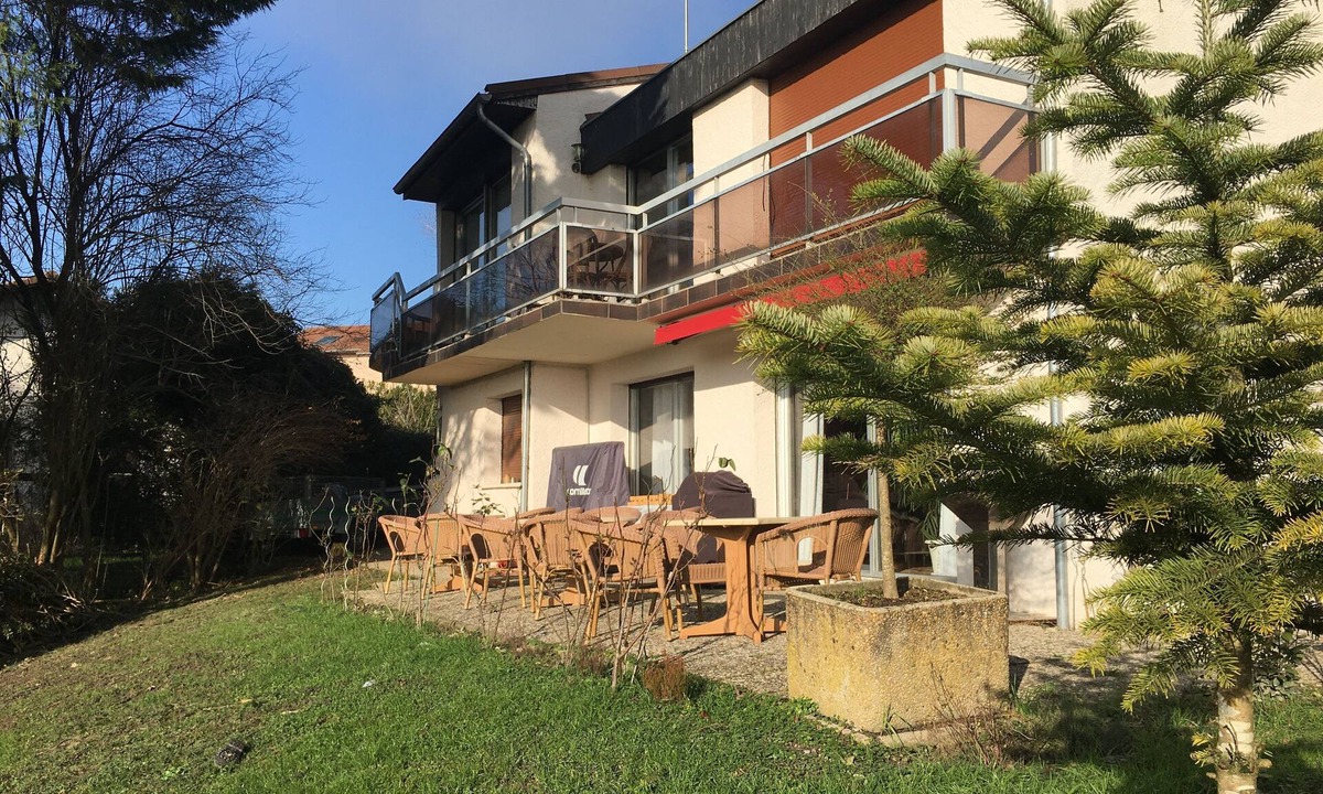 La Riviere House | AT THE FOOT OF VERCORS EVERYTHING IS PERMITTED