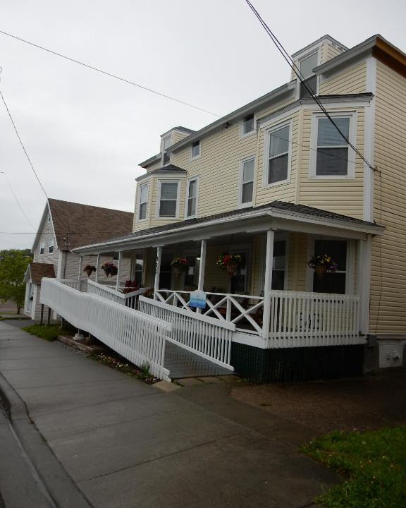 North Sydney Bed & Breakfast | At the Harbourfront B & B