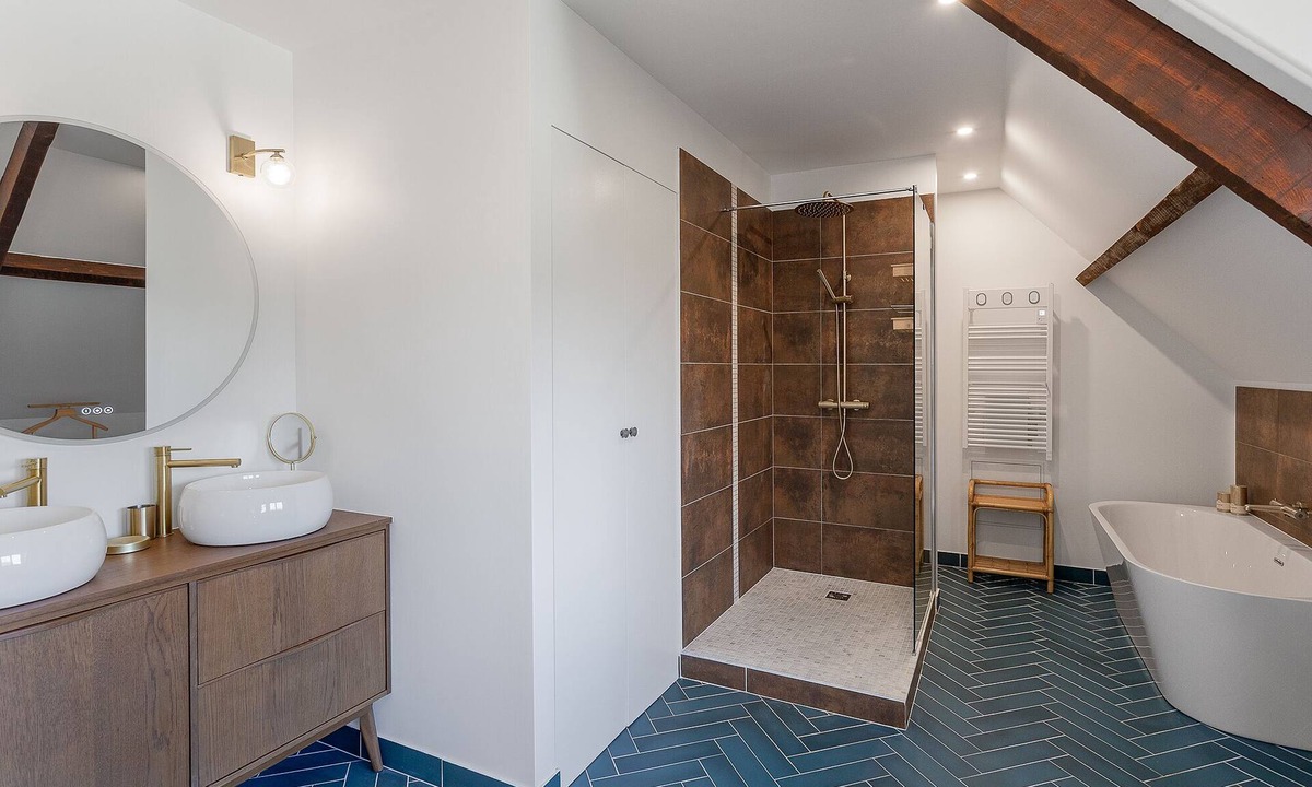 Savignies Bed & Breakfast | At the raw estate