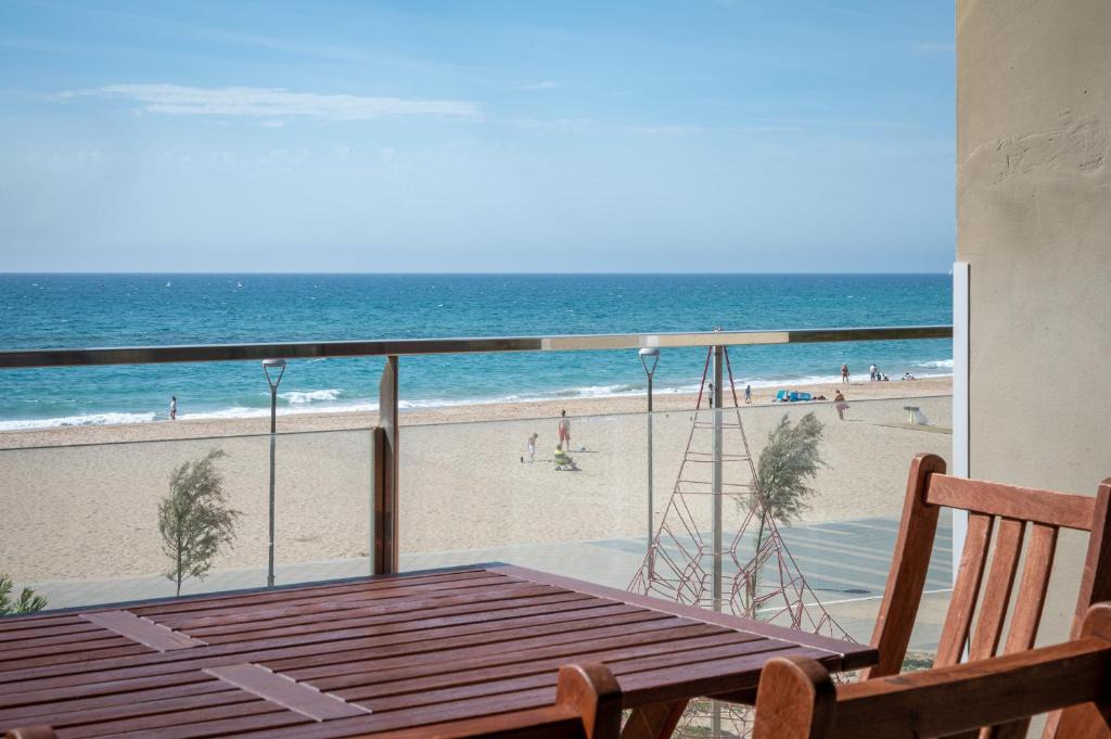 Torredembarra Apartment | AT010 Segunda línea, vista mar, airco, muy bien equipado