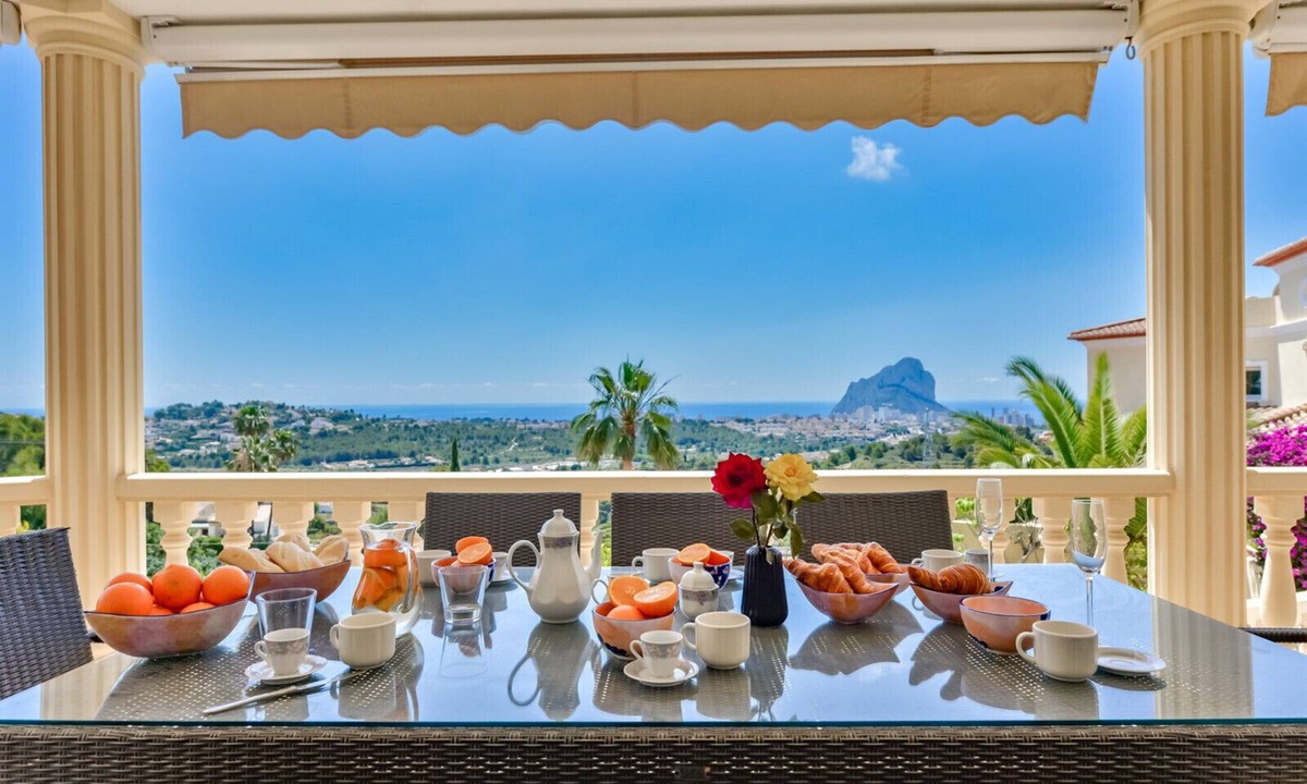 Empedrola Villa | AT350 COLINA DEL SOL