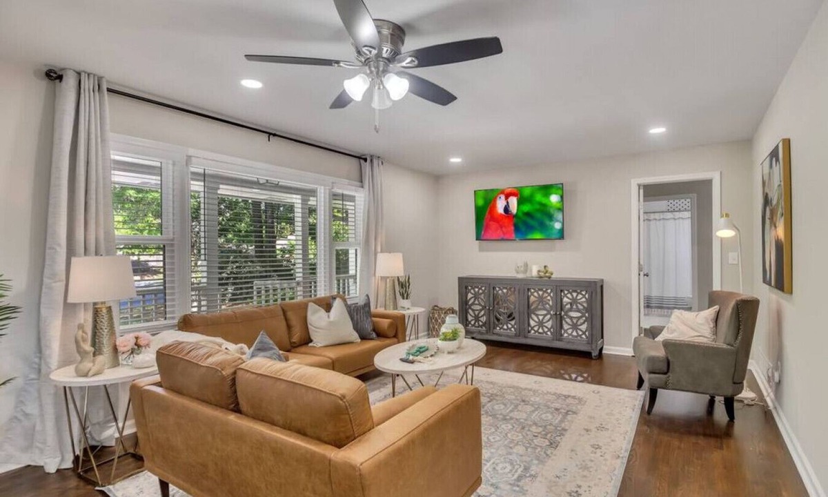 Fair Oaks House | ATH · Sleeps 8 - 4 Beds - Pet Friendly - 1386 (ST2)