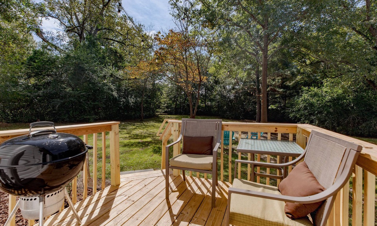 Perry House | AtHome+1 Stay | Quaint 1BR | Downtown Perry