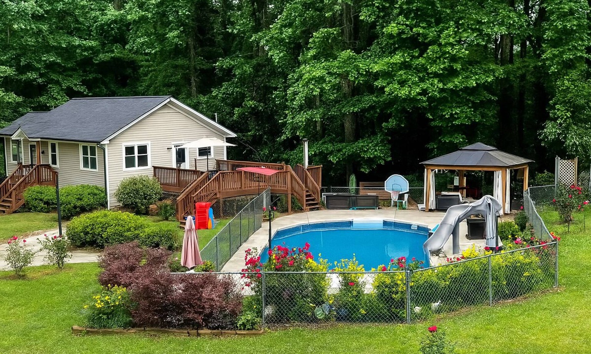Sandtown House | Atlanta Pool Home Near Airport, Near Airport 8 guests Max