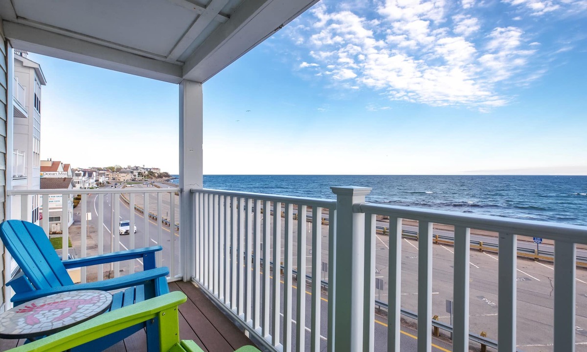 Hampton Hotel | Atlantic Breeze Suites