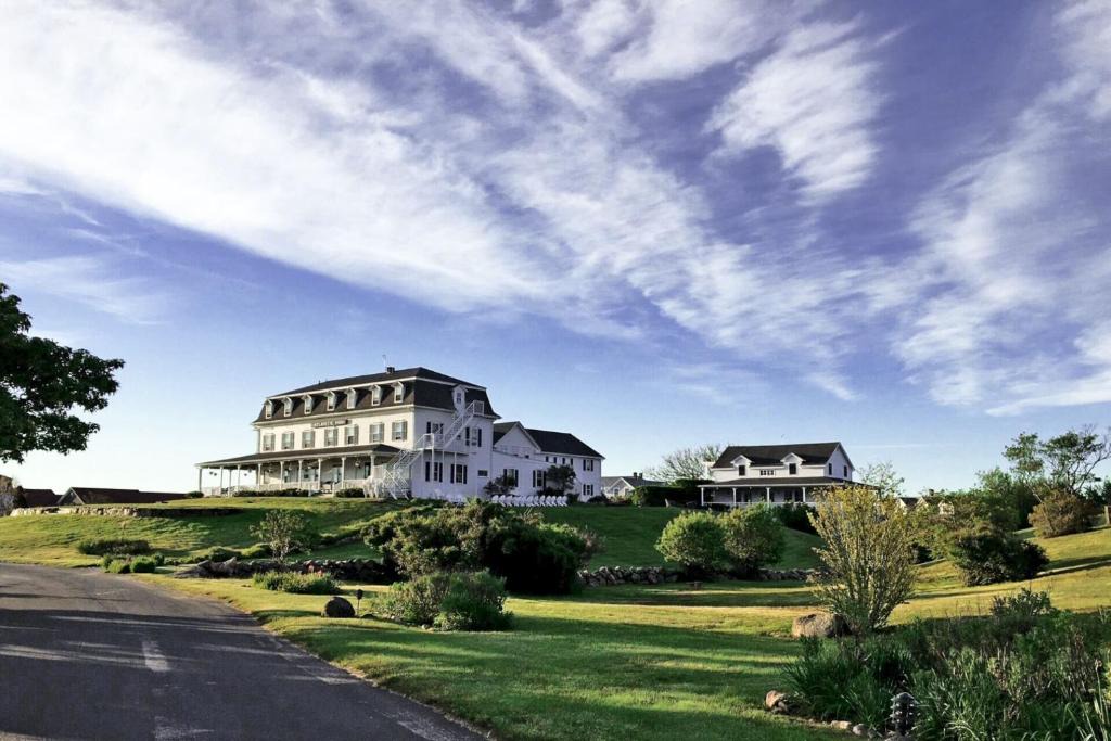 Block Island Hotel | Atlantic Inn