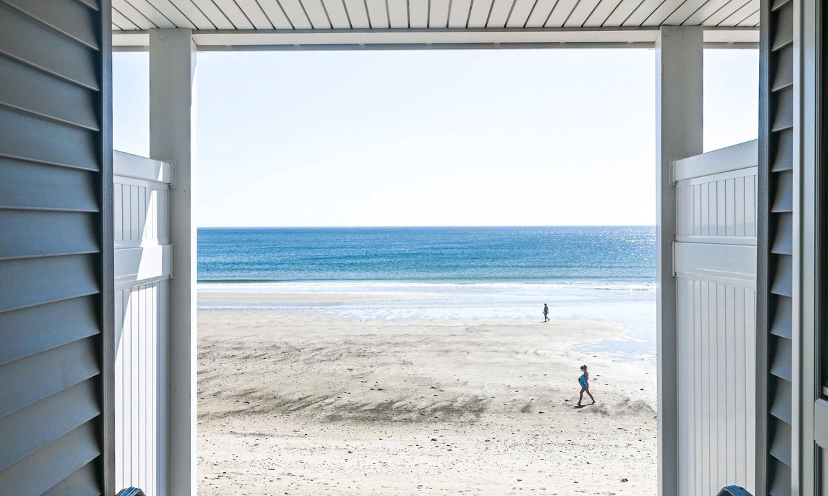 Wells Beach Hotel | Atlantic Oceanfront Hotel