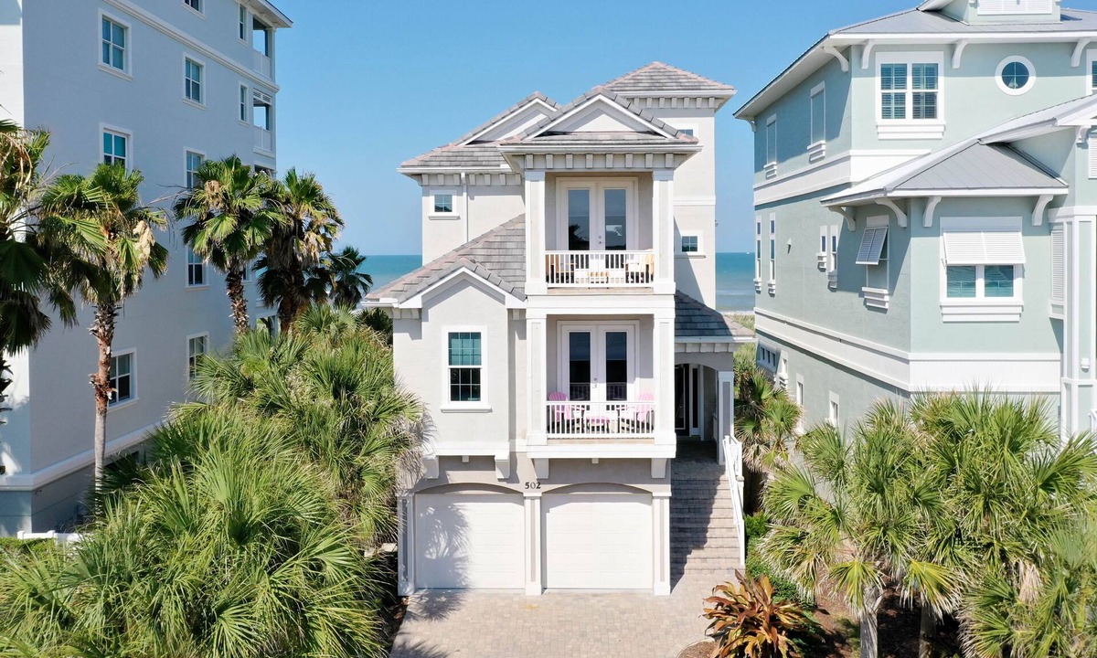 Palm Coast House | Atlantic Star in Cinnamon Beach! Direct Oceanfront Private Home Paradise!