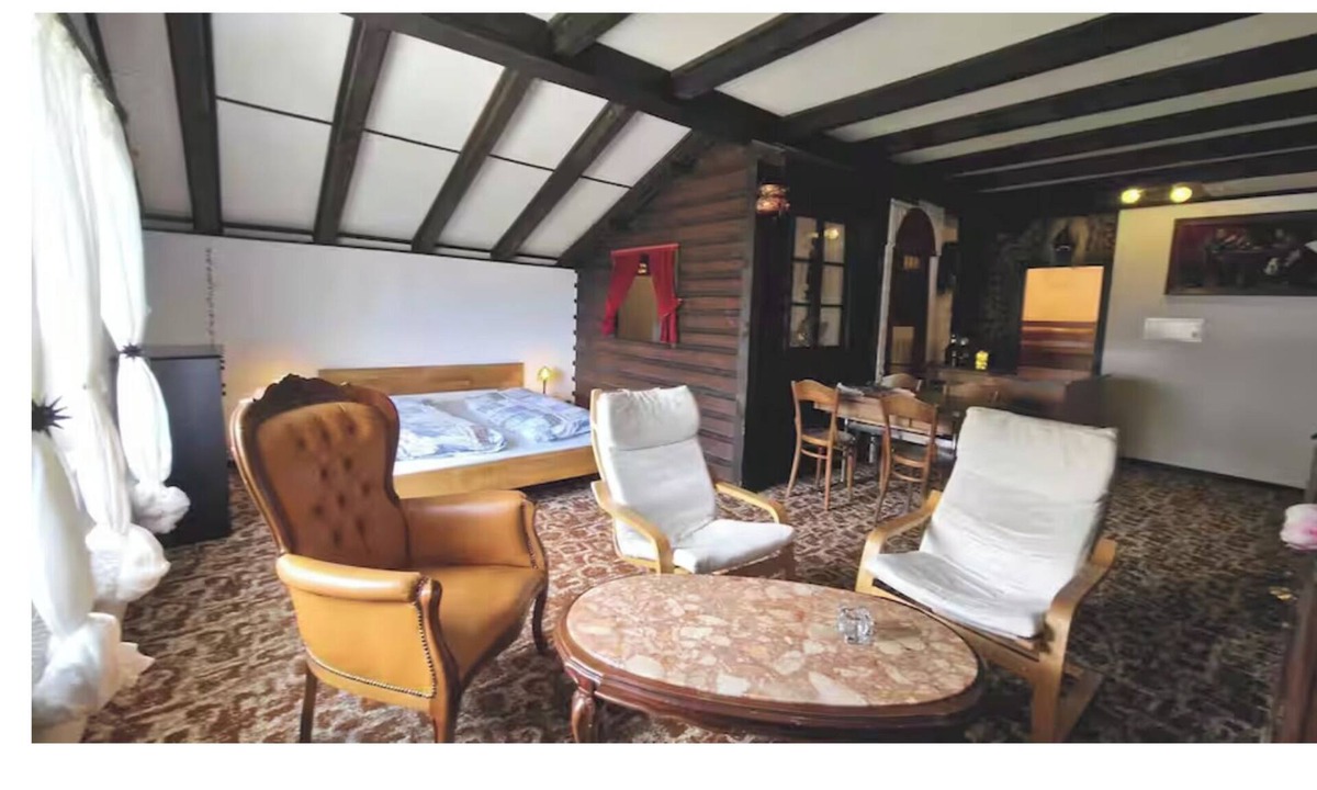 Eischoll Apartment | Attic apartment with charm