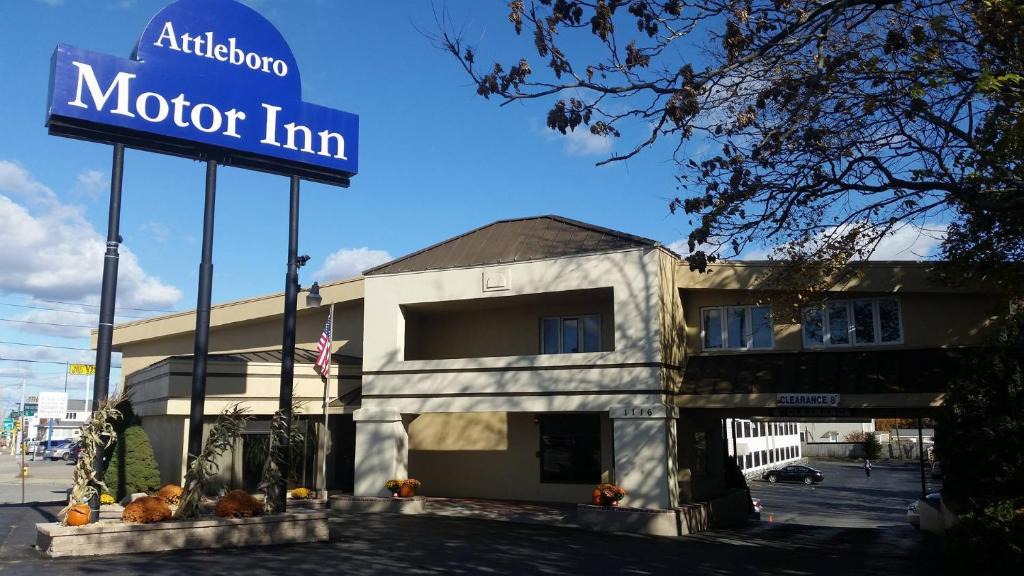 Attleboro Hotel | Attleboro Motor Inn
