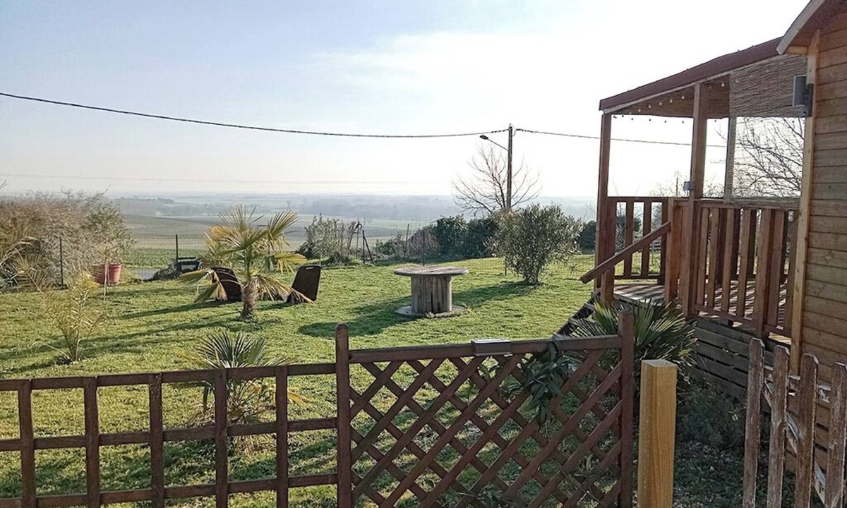 Ranton Ski Chalet | Atypical accommodation all-comfort caravan