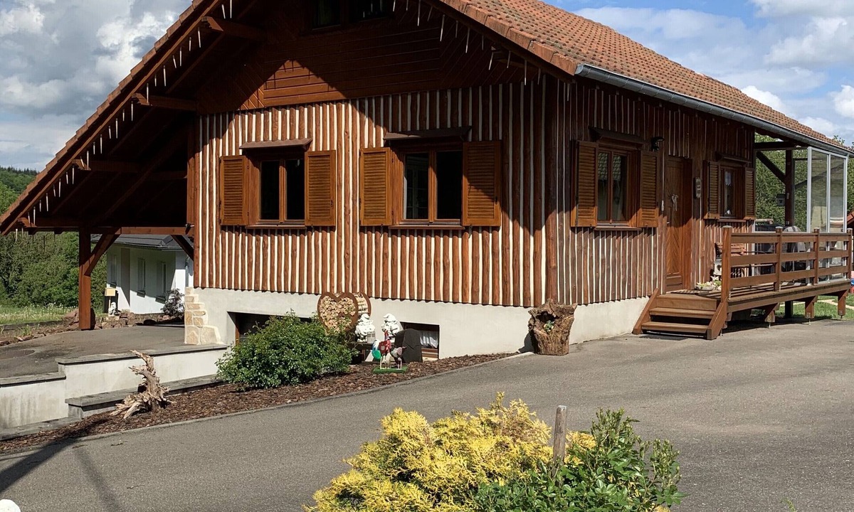 Lemberg Ski Chalet | Atypical chalet with covered terrace