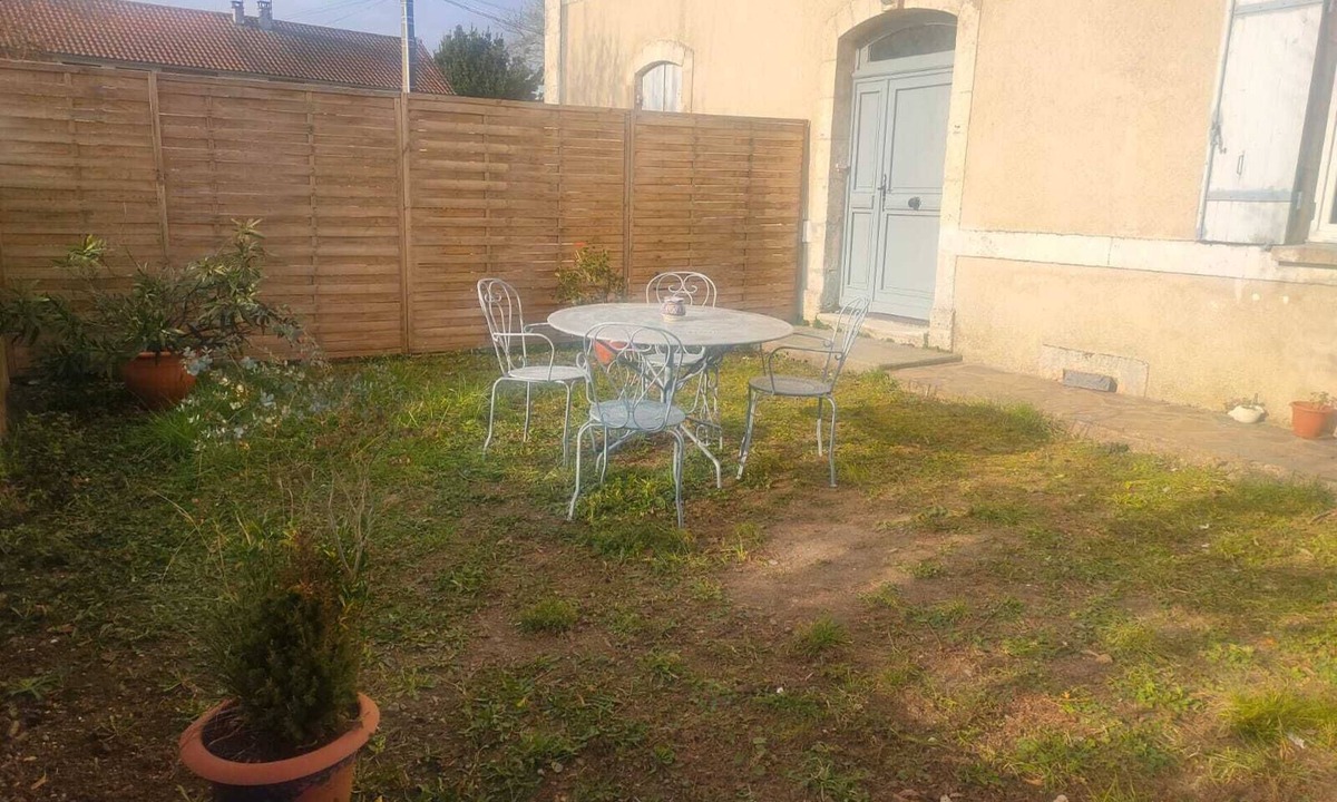 Thiviers House | Atypical Franco/Moroccan house