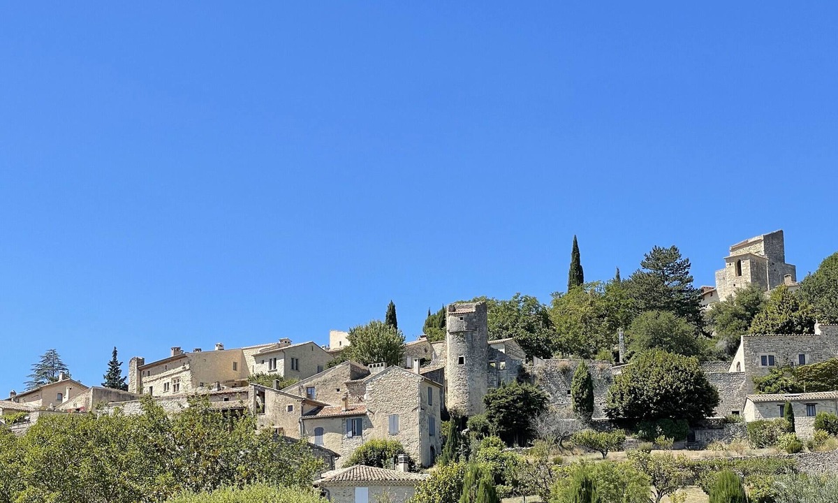 Le Poet-Laval House | Atypical house in one of the most beautiful villages of the Drôme: le Poët Laval