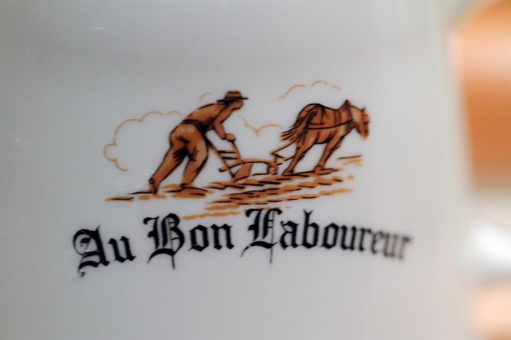 Bray-sur-Seine Hotel | Au Bon Laboureur