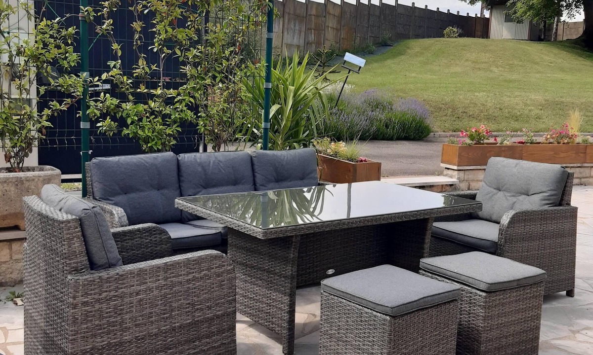 Dampierre-sur-Salon House | Au Bon Vivant