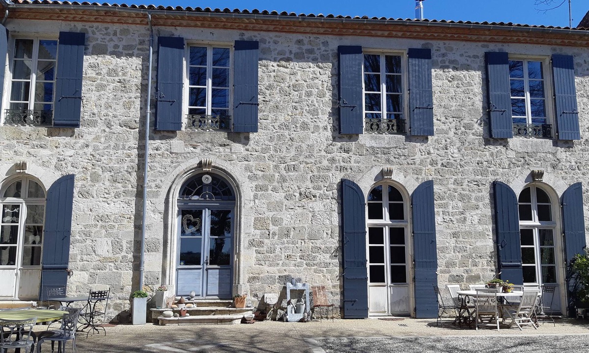 Lusignan-Petit Bed & Breakfast | Au Bonheur d'Alphonse