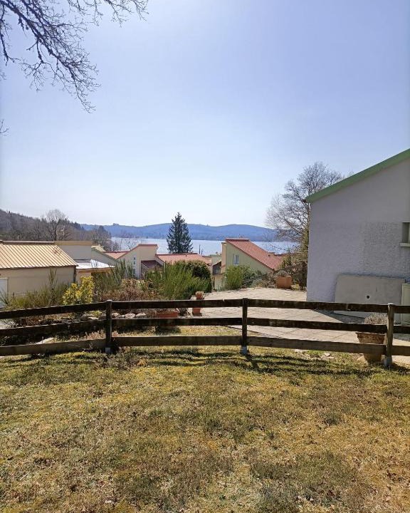 Royere-de-Vassiviere House | Au bord du lac