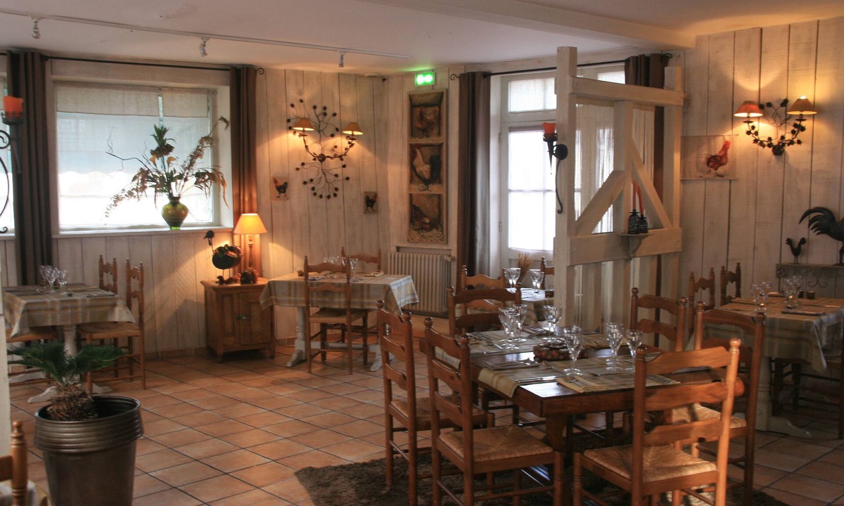 Neuvy-sur-Barangeon Hotel | Au Bord Du Monde