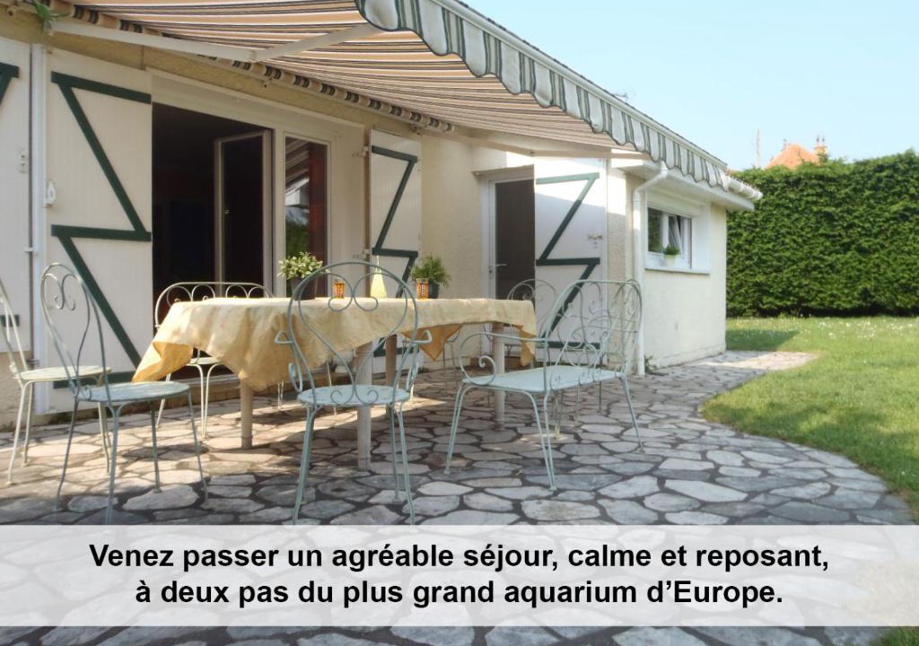 Saint-Martin-Boulogne House | Au cèdre bleu