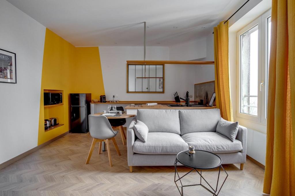 Graslin - Commerce Apartment | Au cœur de Nantes Design et Cosy